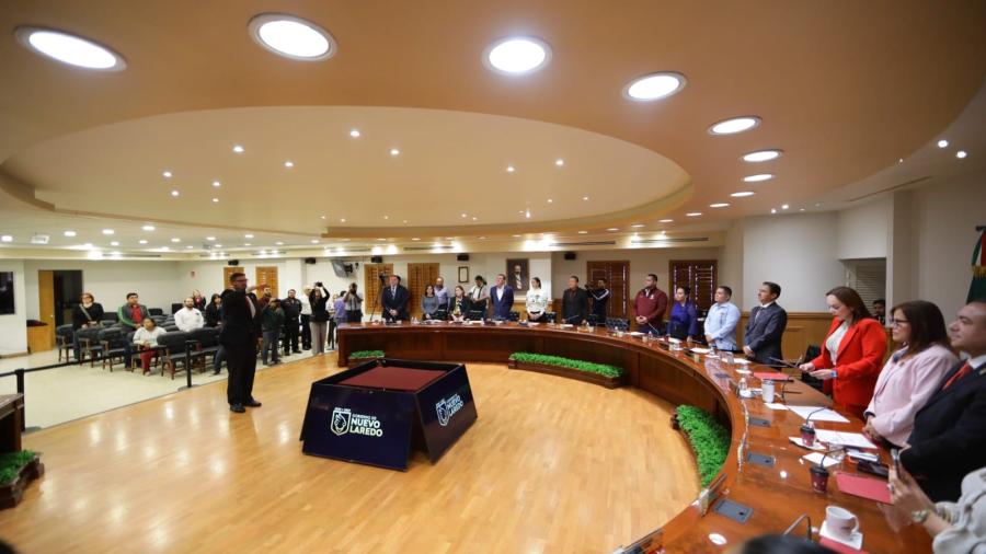 Cabildo de Nuevo Laredo aprueba a Ernesto Ferrara Theriot como secretario del Ayuntamiento