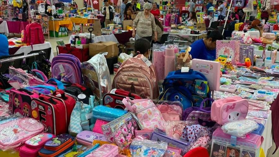 Realizan tercera edición Expo Regreso a Clases