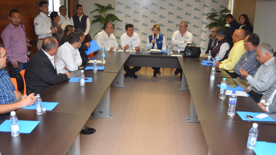 Entrega Lydia Madero  nombramientos a Jefes Jurisdiccionales