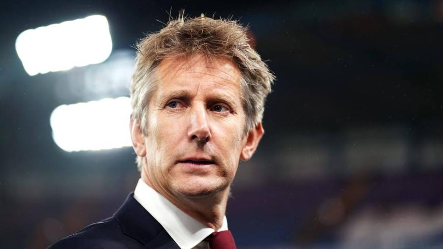 Hospitalizan al exportero Edwin Van der Sar por hemorragia cerebral