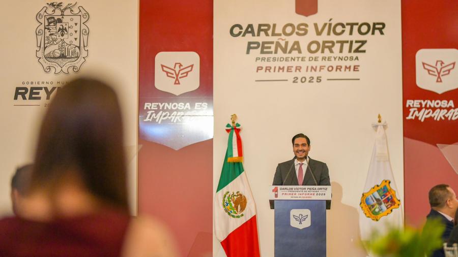 Rinde Carlos Peña Ortiz su primer informe de gobierno