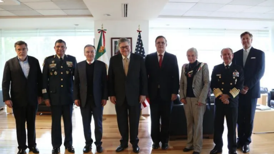 Mexico y Estados Unidos firman plan contra armas y drogas