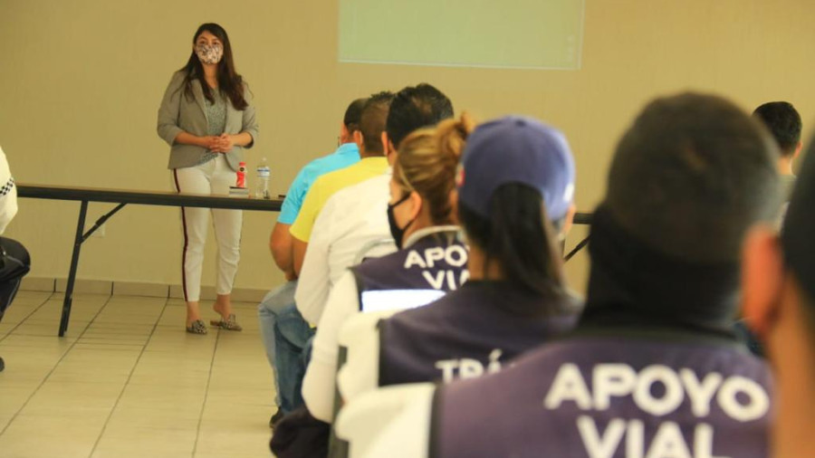 Capacitaci&oacute;n permanente para agentes de Tr&aacute;nsito de Victoria