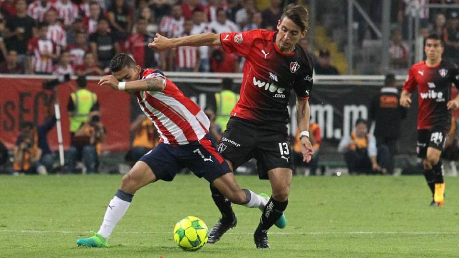 Atlas vence a Chivas en duelo de preparación 