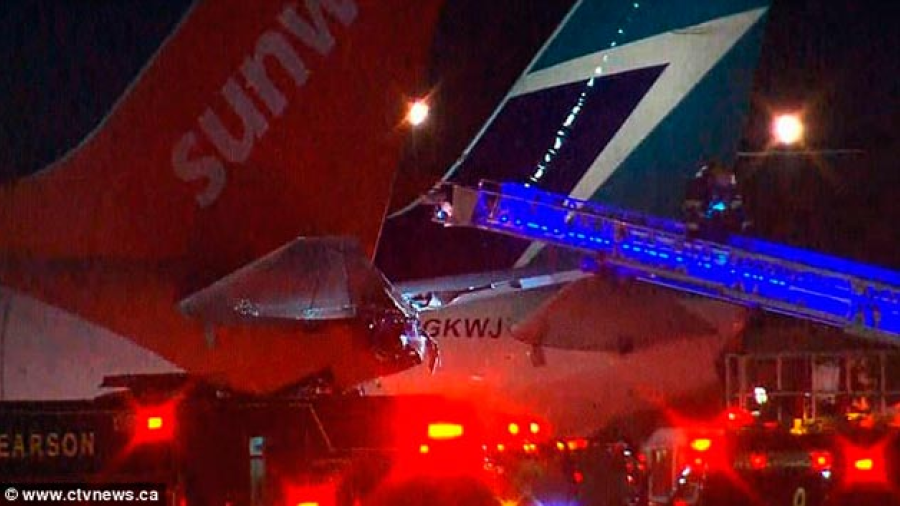 Saldo blanco tras choque de aviones en aeropuerto de Toronto