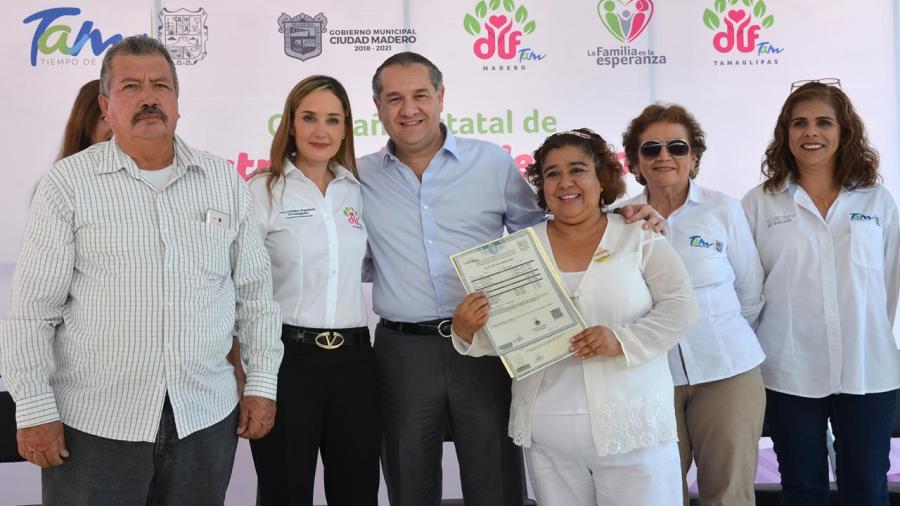 Parejas maderenses legalizan su unión a través de la campaña “Matrimonios Colectivos”