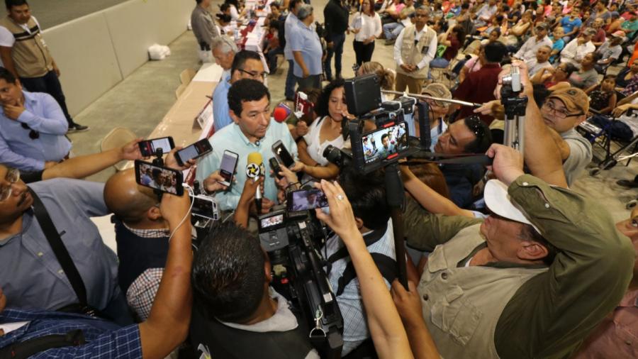 Va alcalde Mario López contra la pobreza extrema