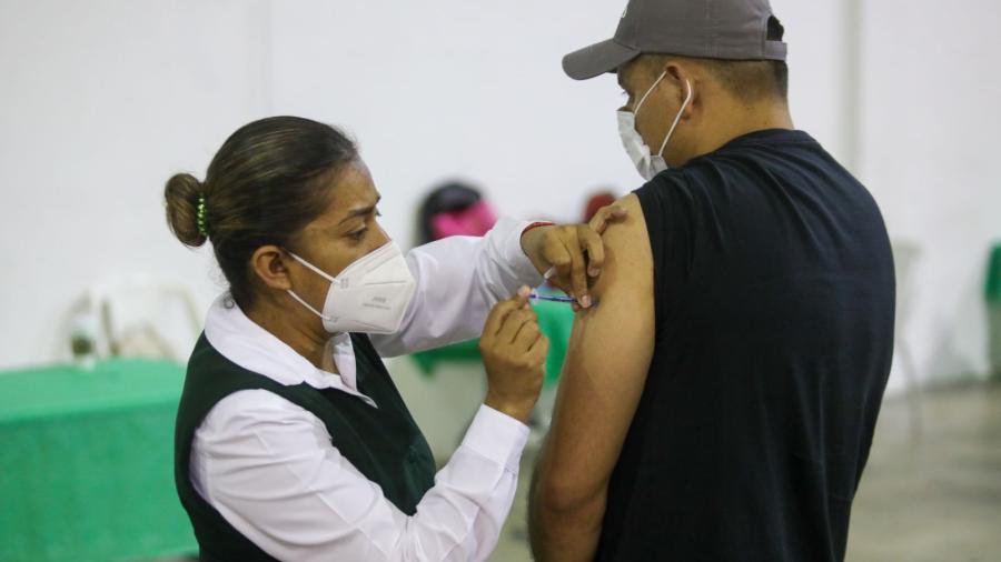 Invita Alcalde de Reynosa a seguir protegiéndose y cumplir vacunación contra Covid-19 