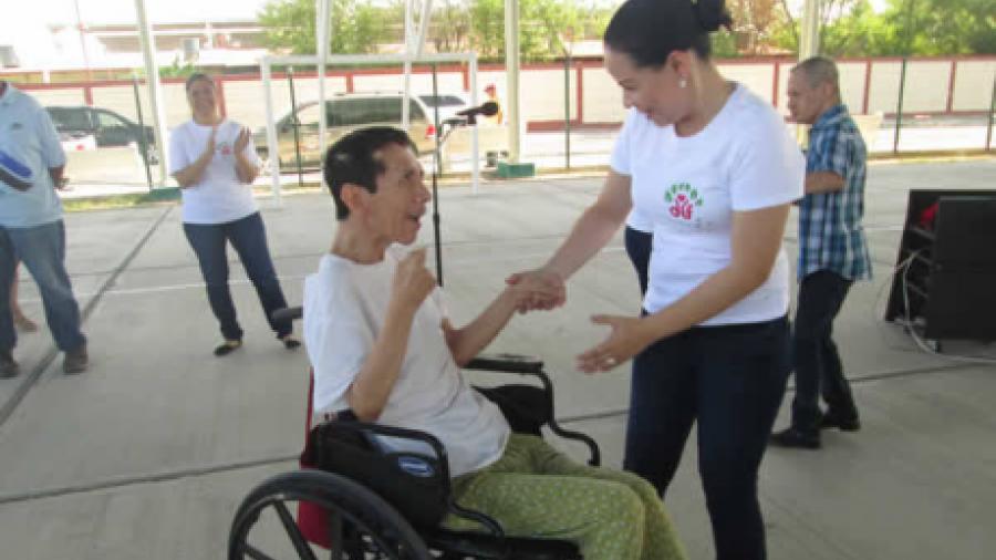 Realizan DIF cursos para personas discapacitadas