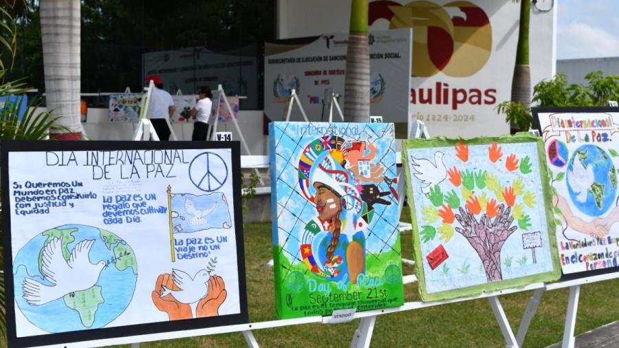 Expresan PPLs su visión de paz con lápiz y acuarela