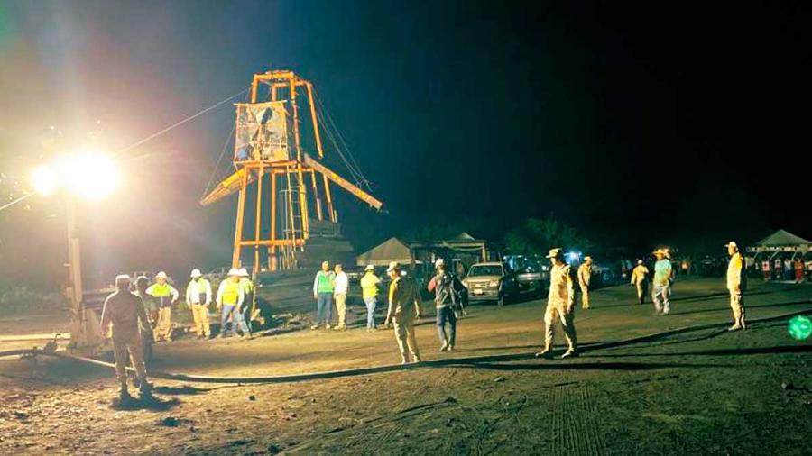Confirma AMLO visita a mina de Coahuila donde permanecen atrapados 10 trabajadores