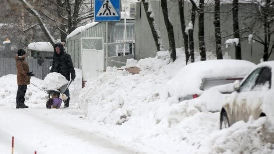 1 muerto y cinco heridos tras tormenta de nieve en Moscú