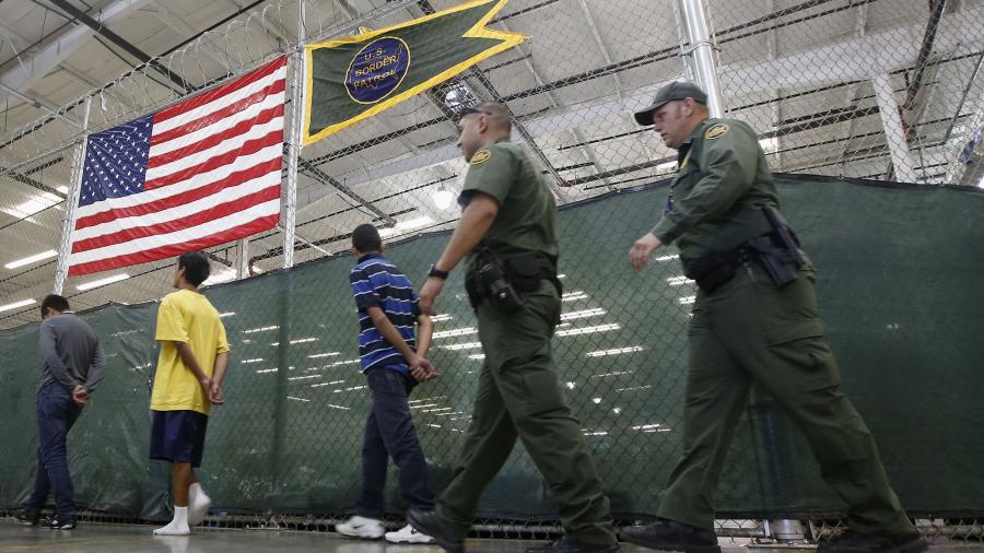 Disminuyen detenciones de indocumentados en frontera EU-México