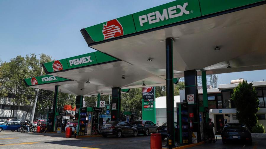 Acuerdo para topar en $24.00 precio de la gasolina entra en vigor el lunes