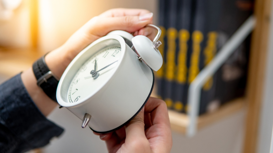 Aprueban senadores eliminación del Horario de Verano 