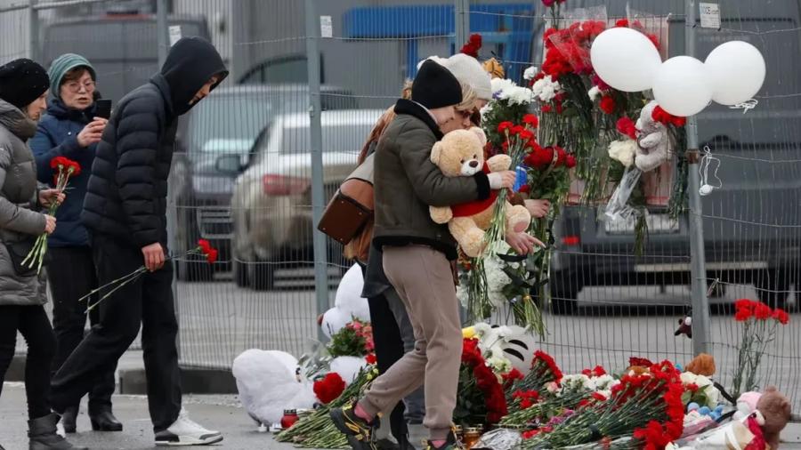 Aumenta a 143 cifra de muertos por el atentado terrorista en Moscú