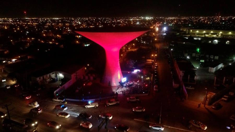 JAD y Rotary Internacional Iluminan de Rojo la Copa con Motivo de la Lucha Contra la Polio