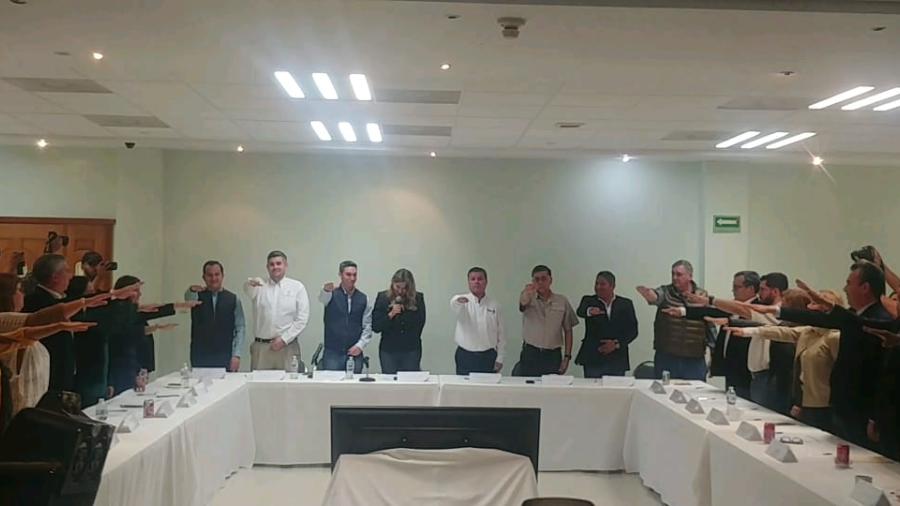 Toman protesta integrantes del COPLADEM