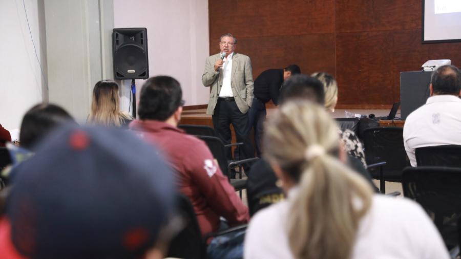 Reciben funcionarios municipales capacitación sobre transparencia
