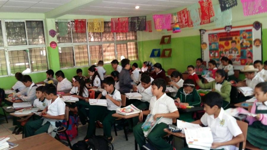 Clases presenciales se reanudarán hasta enero por epidemia: Maki Ortiz