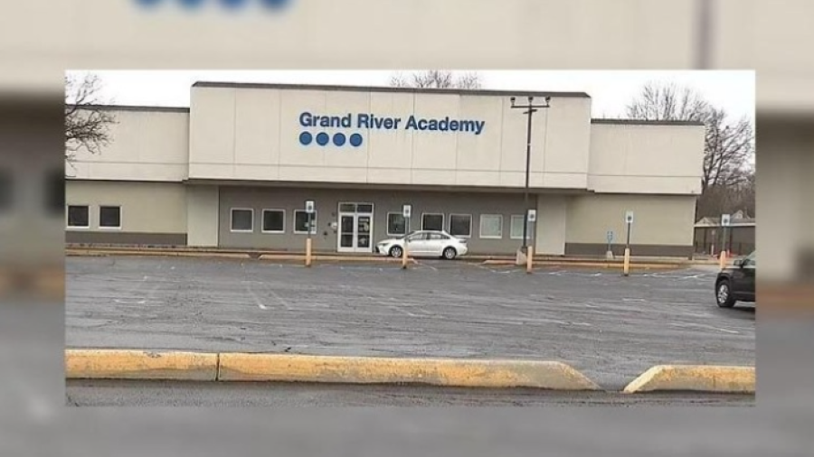 Niña lleva a kinder tequila que confundió con jugo; 4 compañeras resultan intoxicadas