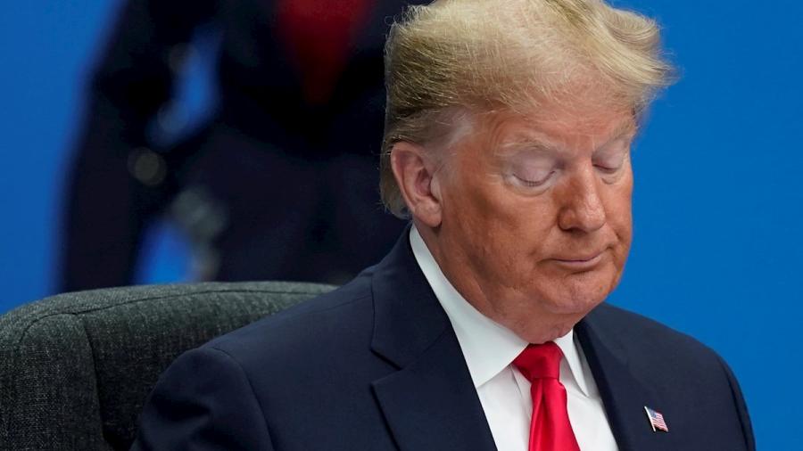 Publican informe completo de juicio político a Trump