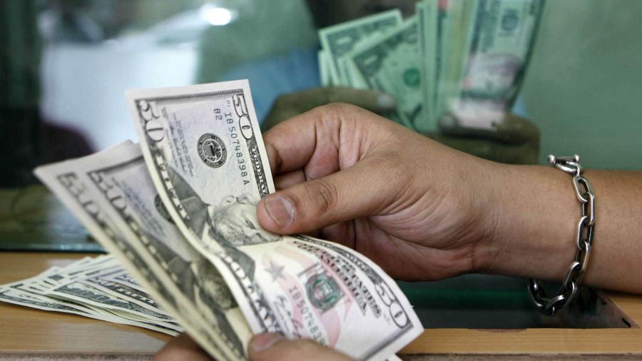 Casas de cambio venden dólar en 17.78  pesos en promedio 