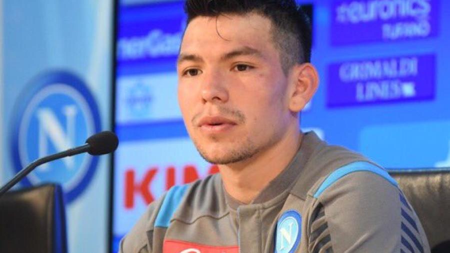 Napoli presenta a Hirving 'Chucky' Lozan