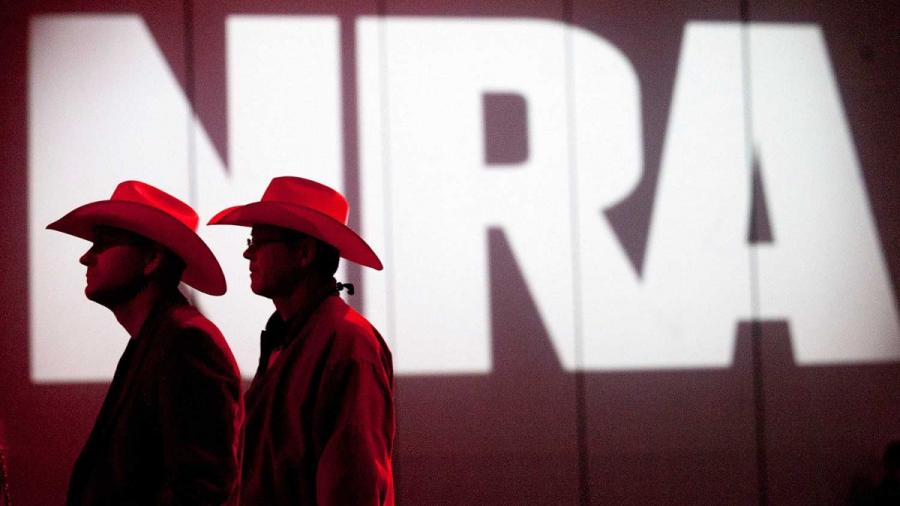 Trump defiende a la Asociación Nacional del Rifle