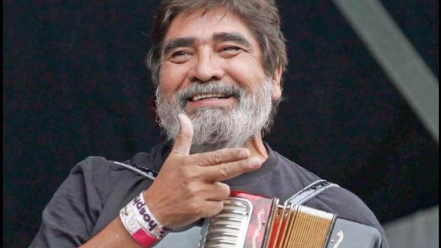 Preparan homenaje a Celso Piña en Los Pinos