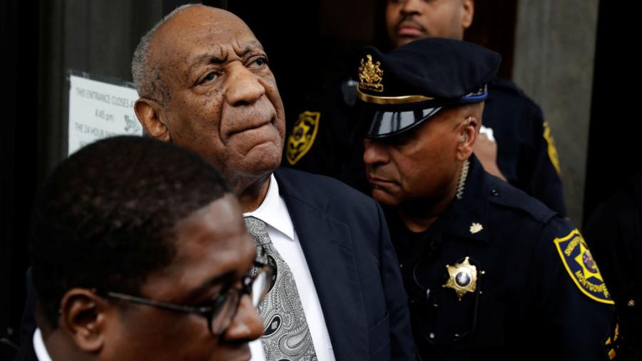 Declaran juicio nulo a Bill Cosby 