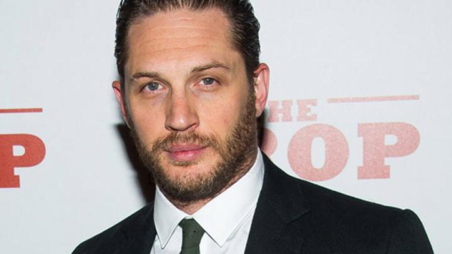 Tom Hardy apresa a ladrón de motocicleta