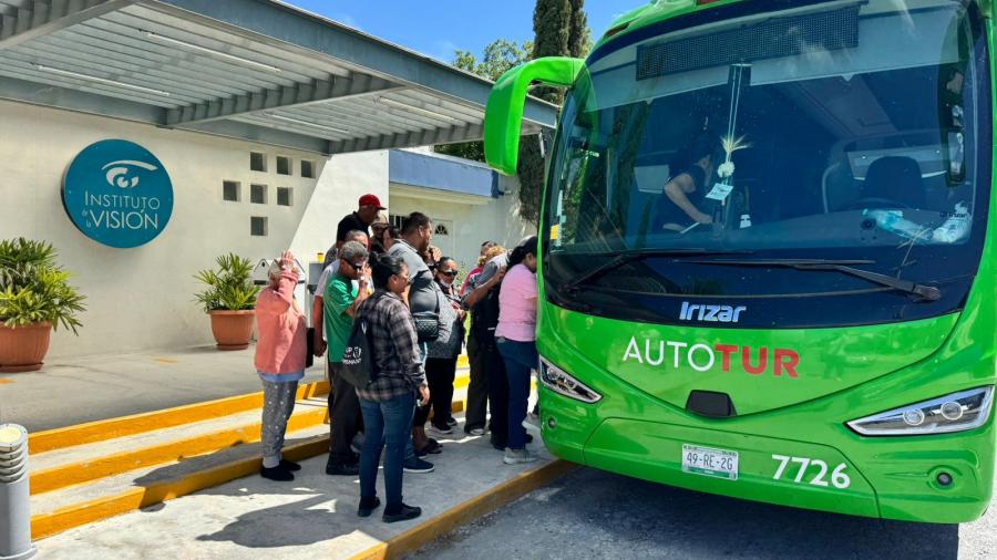 Salud visual una prioridad para el Alcalde, Carlos Peña Ortiz; beneficia a 99 pacientes con cirugías oftalmológicas