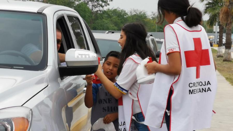 Ayudemos a la Cruz Roja, dicen voluntarias