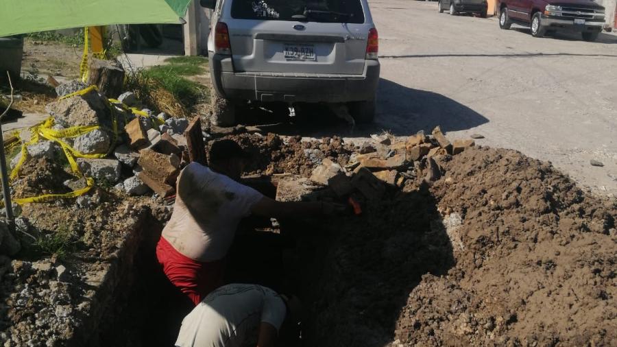 Sondeó Comapa línea de conducción en colonia Balcones de Alcalá