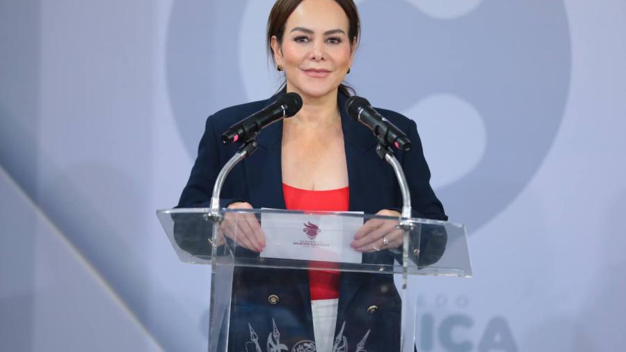 Apoya gobierno municipal a 234 universitarios con pago de t&iacute;tulo profesional