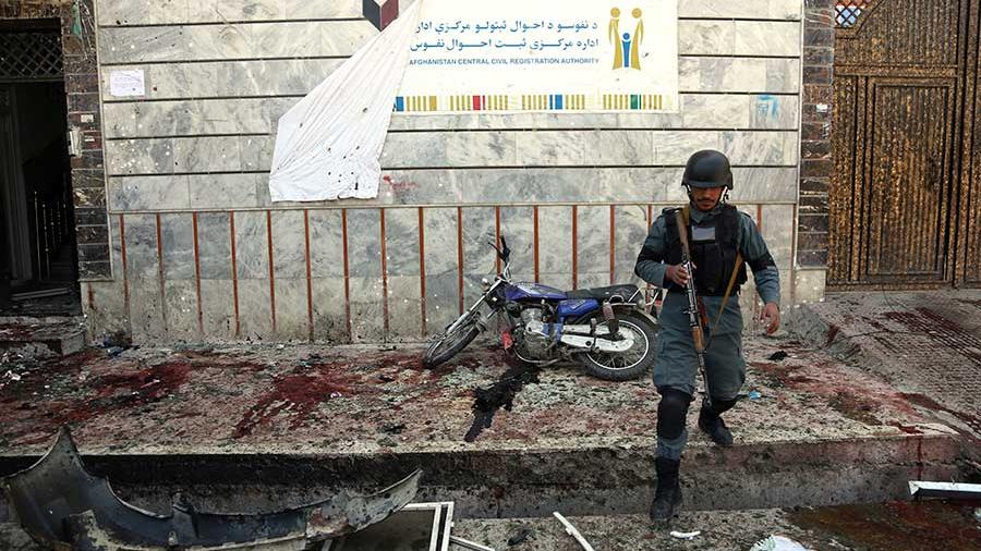 57 muertos en Afganistán por atentado