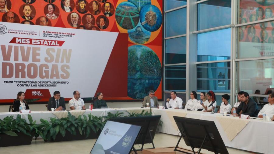 Congreso realizó foro contra las adicciones