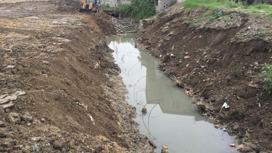 Obra recién entregada se colapsa por las lluvias