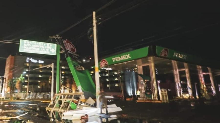 Tormenta causa destrozos en Nuevo Laredo