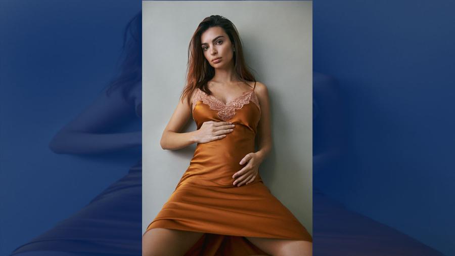 Emily Ratajkowski anuncia su embarazo