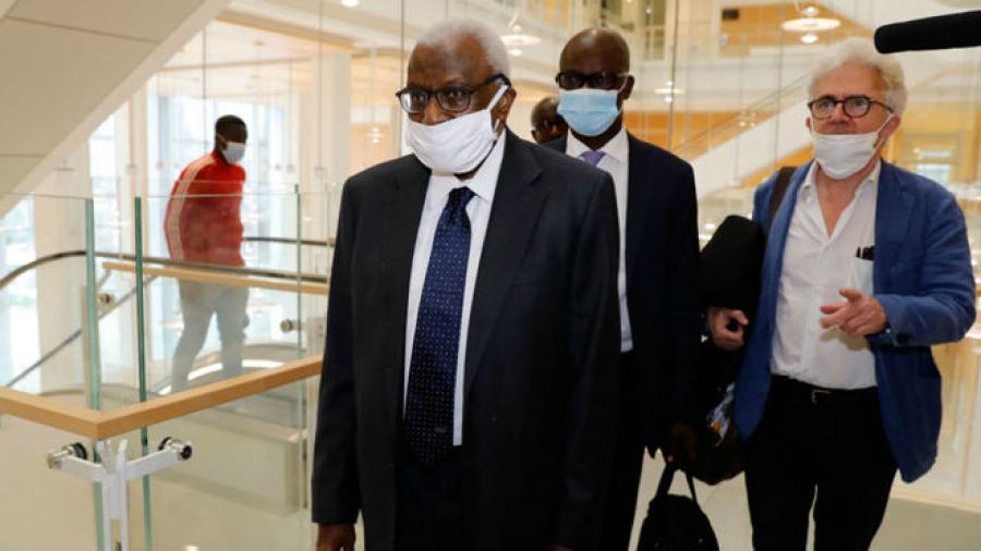 Inicia juicio de expresidente de la IAAF por corrupción