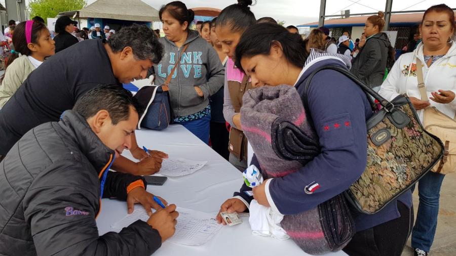 Realiza Gobierno y DIF Tamaulipas corredores de la salud y entrega de apoyos