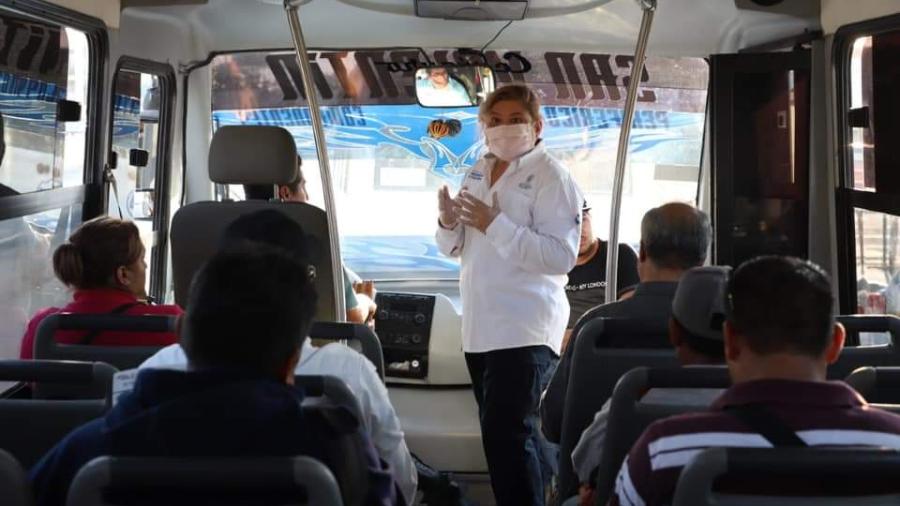 Difunde Gobierno Municipal medidas de prevención de la salud en transporte público