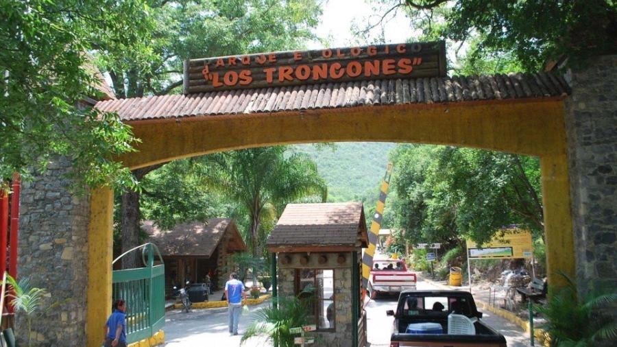 Se ahoga menor en los Troncones