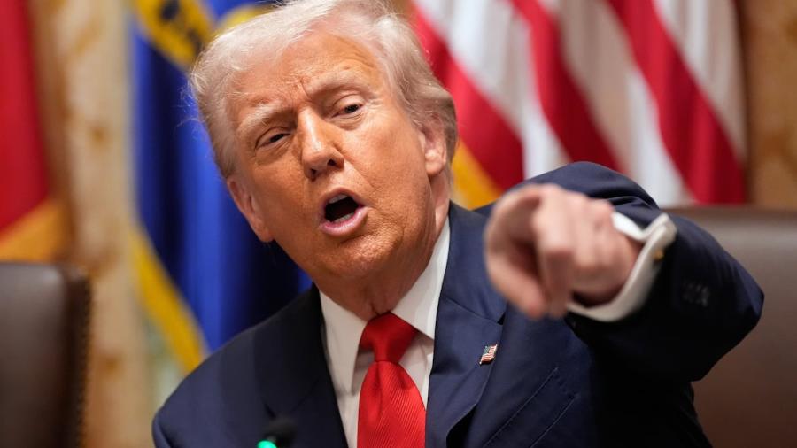 Trump autoriza operaciones encubiertas de la CIA en Venezuela: NYT