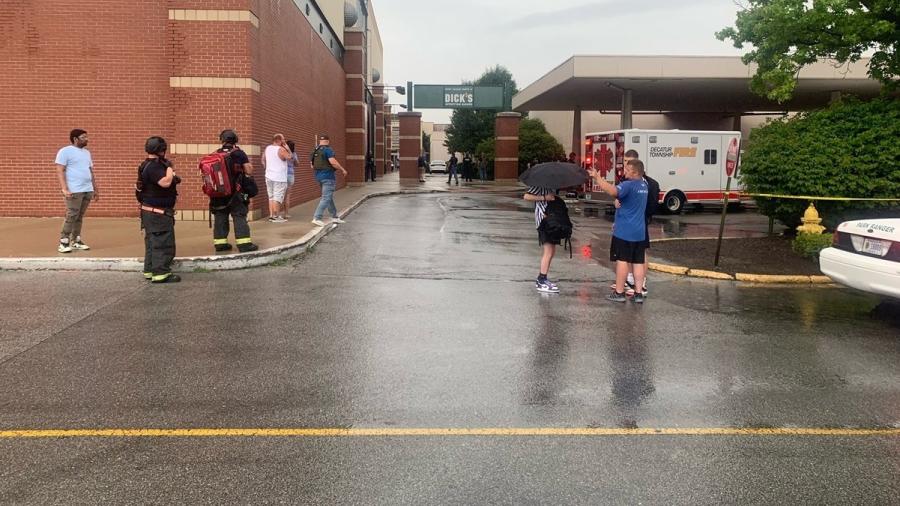 Tiroteo en centro comercial de Indianapolis deja varios muertos 