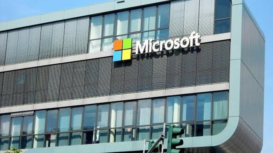 Anuncian inversión de Microsoft de 1100 mdd en México 