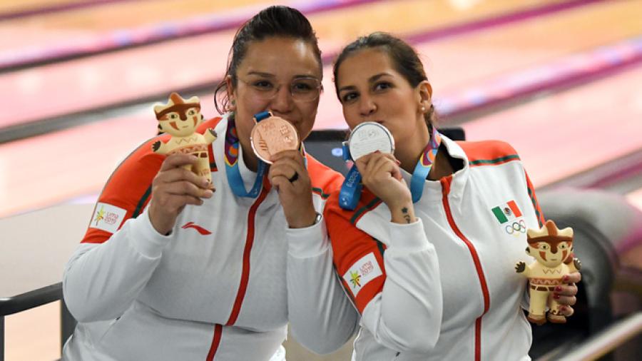 Plata y Bronce para México en boliche femenil