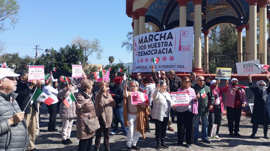 Sociedad civil de Matamoros se unió a la 'Marcha por la democracia' 